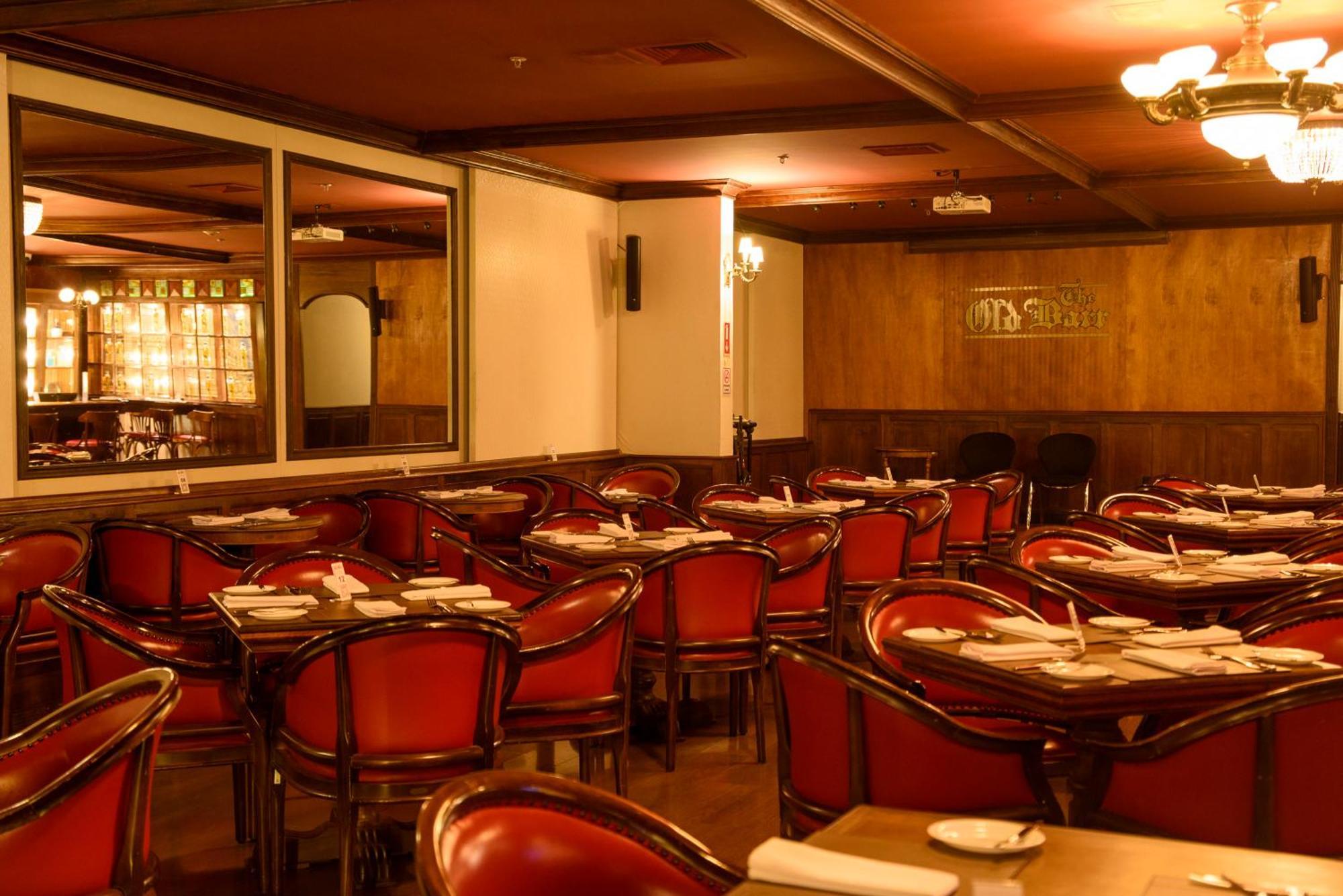 فندق رويال توليب برازيليا ألفورادا المظهر الخارجي الصورة Interior of the restaurant