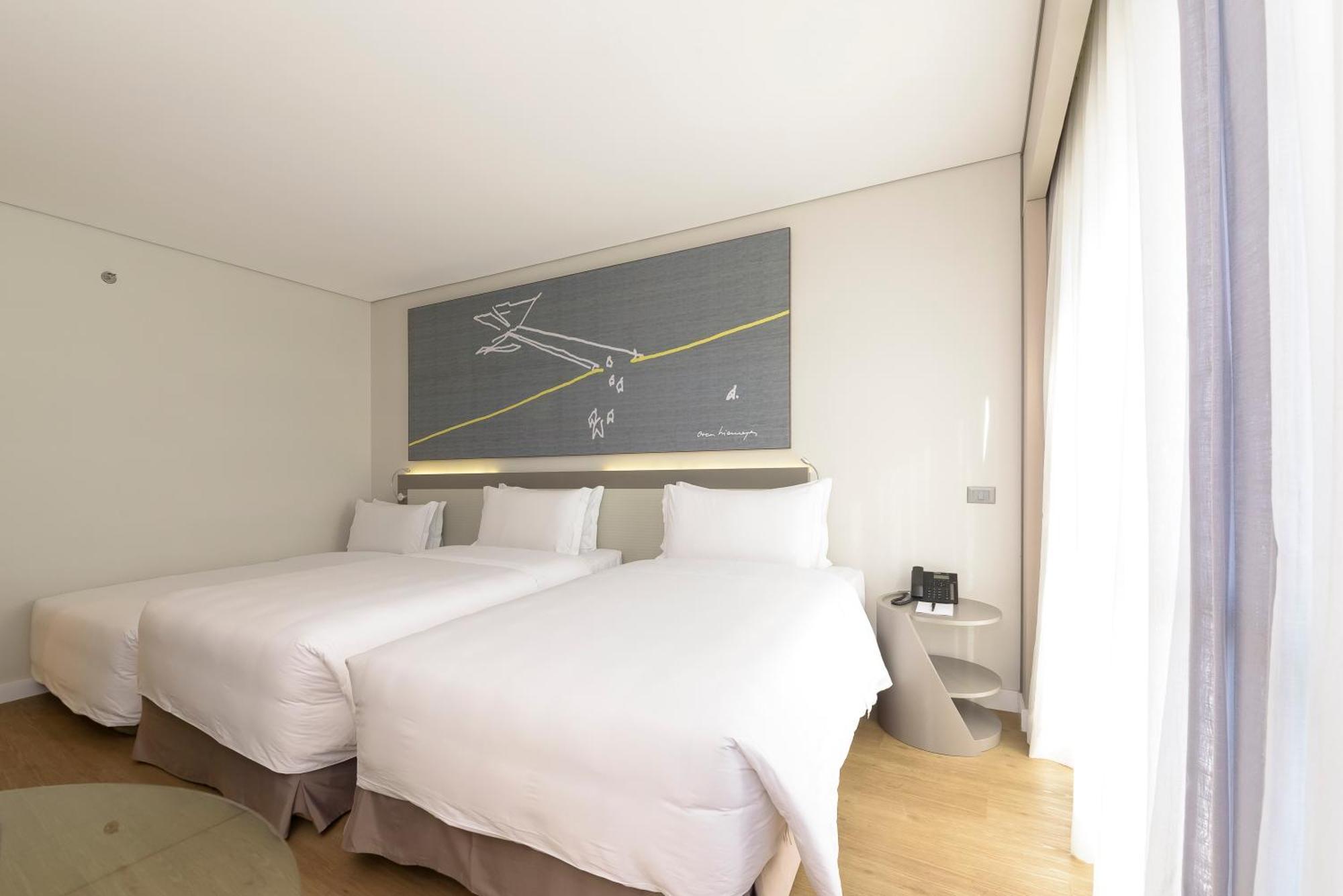 فندق رويال توليب برازيليا ألفورادا الغرفة الصورة A room at the hotel